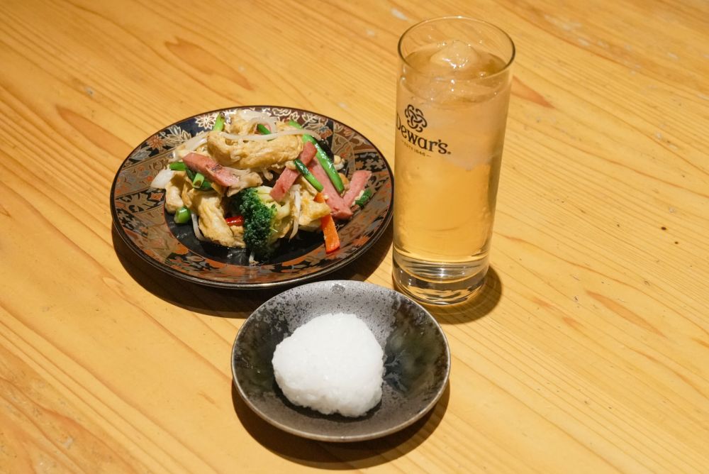 沖縄フーチャンプルとミニおにぎり＋ドリンク1杯